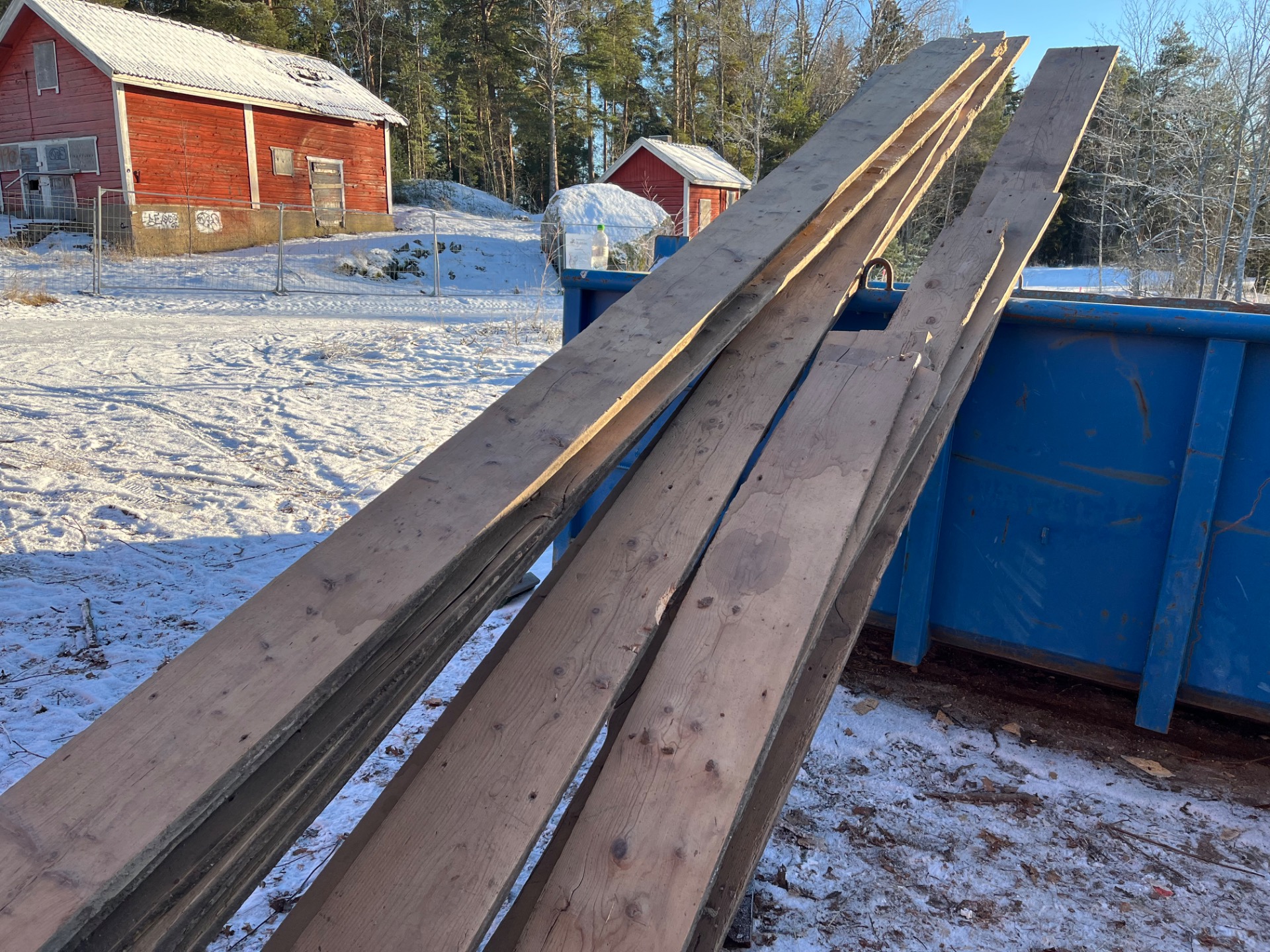 31.1.2026 Lattialankuilla on melkoisesti leveyttä.